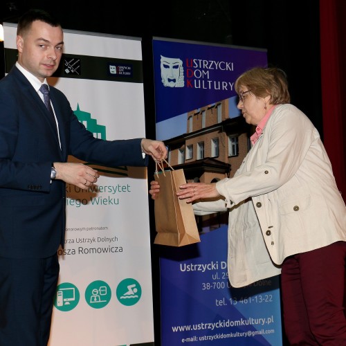 Inauguracja Ustrzyckiego Uniwersytetu Trzeciego Wieku